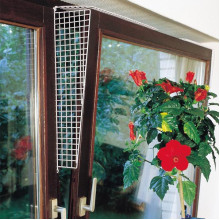 Защитные сетки Flamingo Window Prot Grille на окна для котов, белый, 56.5×9.5-14.5 см