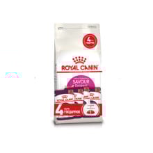 Акционный набор Royal Canin Exigent Savour для кошек привередливых ко вкусу продукта, 2 кг + 4 пауча в подарок