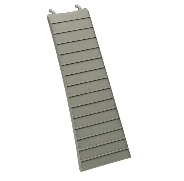 Пластиковая лесенка Ferplast FPI 4898 Ladder Corner Grey для хорьков, серая, 38,5x14x1,6 см