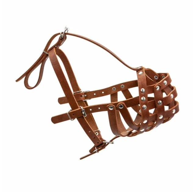 Намордник 632 для великих собак породи боксер, твердий, коричневий