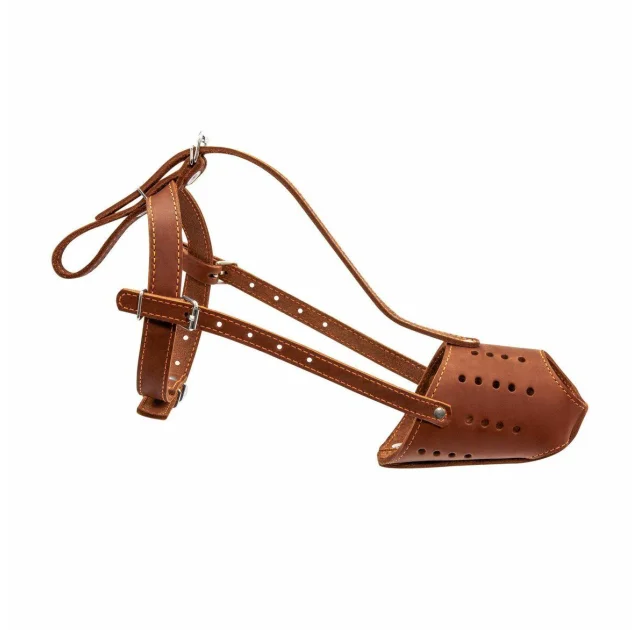 Намордник 654 для доберманів, твердий, коричневий