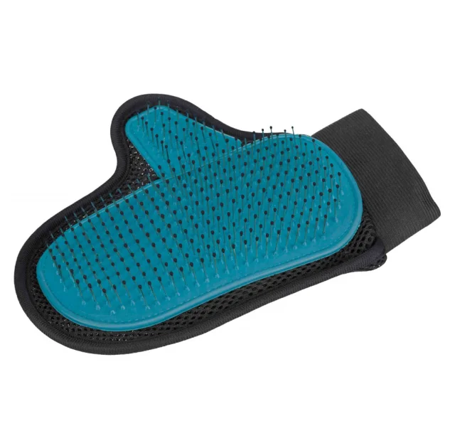 Рукавиця-щітка Trixie для собак, 18 х 24 см