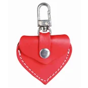 Брелок Trixie в форме сердца, кожа, 5.5х5 см, красный