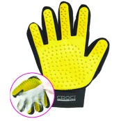 Рукавичка Croci Groomy для вичісування шерсті у собак і котів, розмір М, права