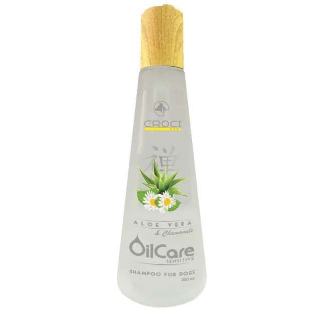Шампунь Croci Gill's Oilcare для собак, с экстрактом алоэ вера и ромашки, 300 мл