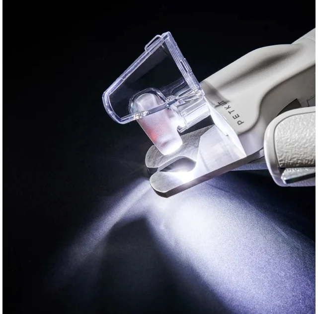 Когтерез Petkit LED Pet Clipper для собак и кошек, белый, 15×15×2.5 см