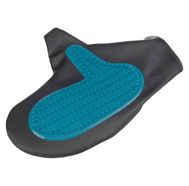 Рукавиця-щітка Trixie для собак, гумова