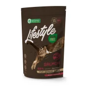 Беззерновой сухой корм Natures Protection Lifestyle Senior Cat Salmon для пожилых кошек, с лососем, 400 г