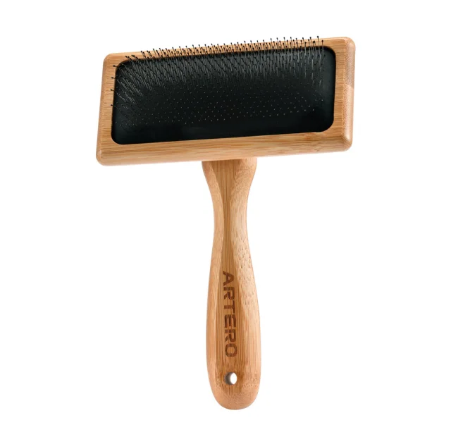 Щітка Artero Nature Collection, для видалення підшерстя, середня