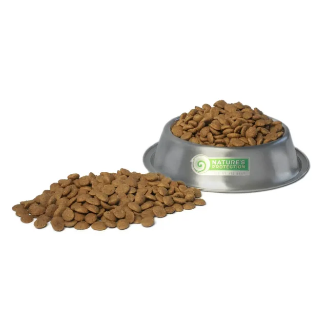 Беззерновой сухой корм Natures Protection Lifestyle Senior Cat Salmon для пожилых кошек, с лососем, 400 г