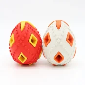 Іграшка Croci для собак, гумова яйце з отворами, різнокольорове, інтерактивна, 8 см
