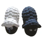 Іграшка Tatrapet Toys Fun для собак, вівця з пищалкою, латекс, 17.5 см, кольори в асортименті