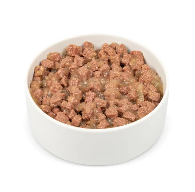 Консервы Pet Chef Beef для взрослых кошек, кусочки в желе, с говядиной, 200 г