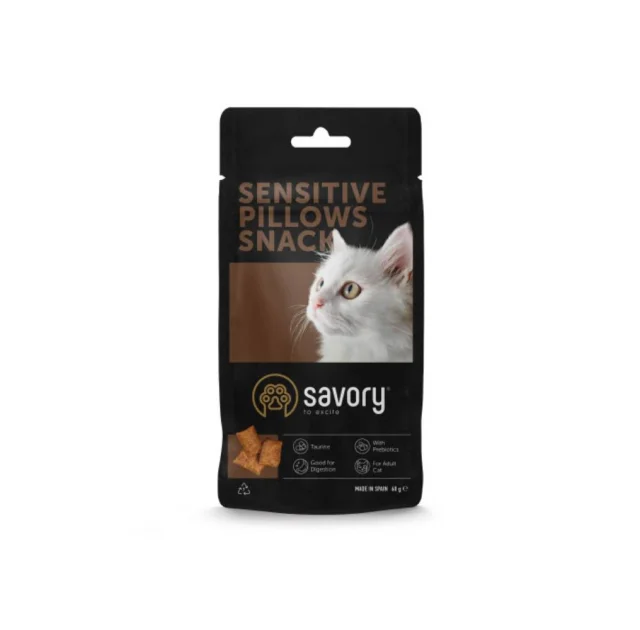 Лакомство Savory Cats Snacks Pillows Sensitive для взрослых кошек с чувствительным пищеварением, 60 г