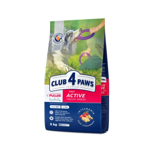 Сухой корм Club 4 Paws Adult Active для собак средних пород, с курицей 5 кг