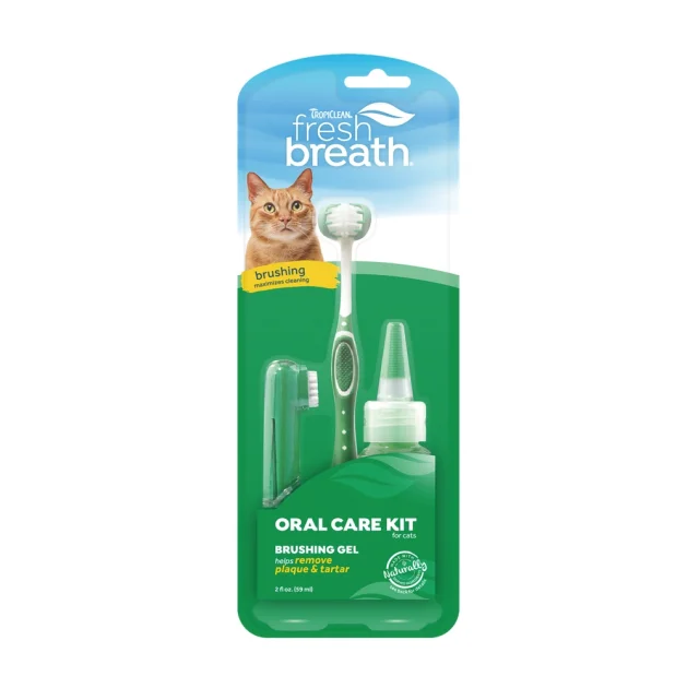 Набор TropiClean Fresh Breath Oral Care Kit for Cat для чистки зубов кошек, гель и 2 зубные щетки, 59 мл