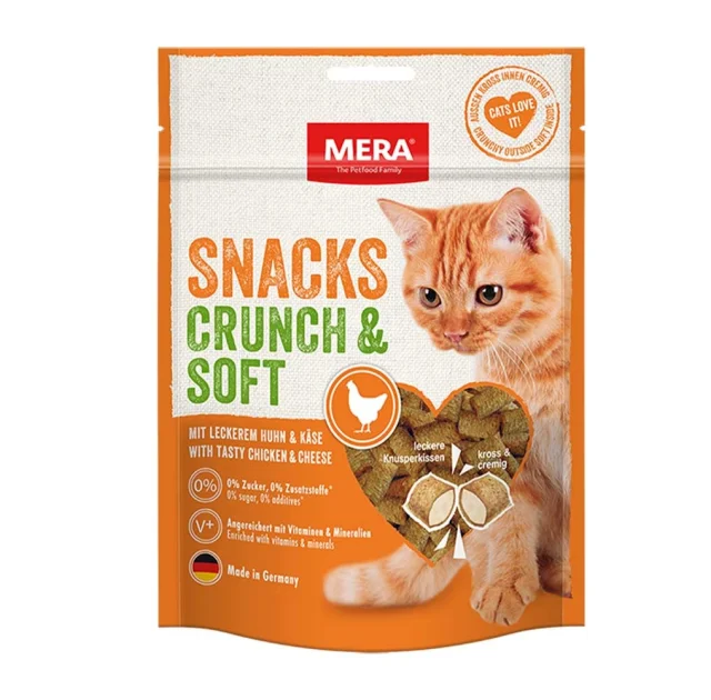 Лакомства MERA SNACKS Crunch & Soft Huhn & Käse для кошек, снеки с курицей и сыром, 200 г